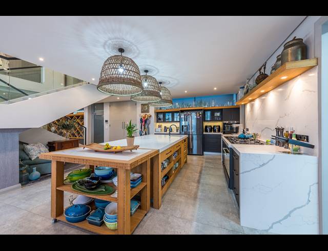 4 BEDROOM HOUSE FOR SALE IN PINNACLE POINT GOLF ESTATE